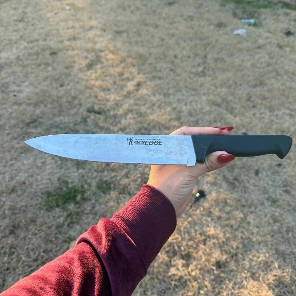 J.A Henckels International 7” Forged Hollow Ever Edge
